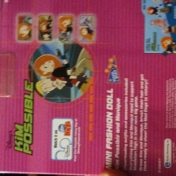 Disney Kim Possible and Monique mix and match outfits set - Picture 2 of 6